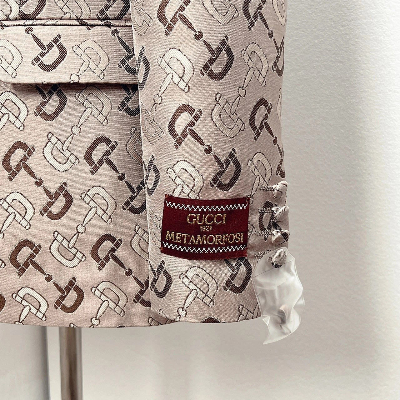 wg.luxury- 6u33i item:E-F000C1552